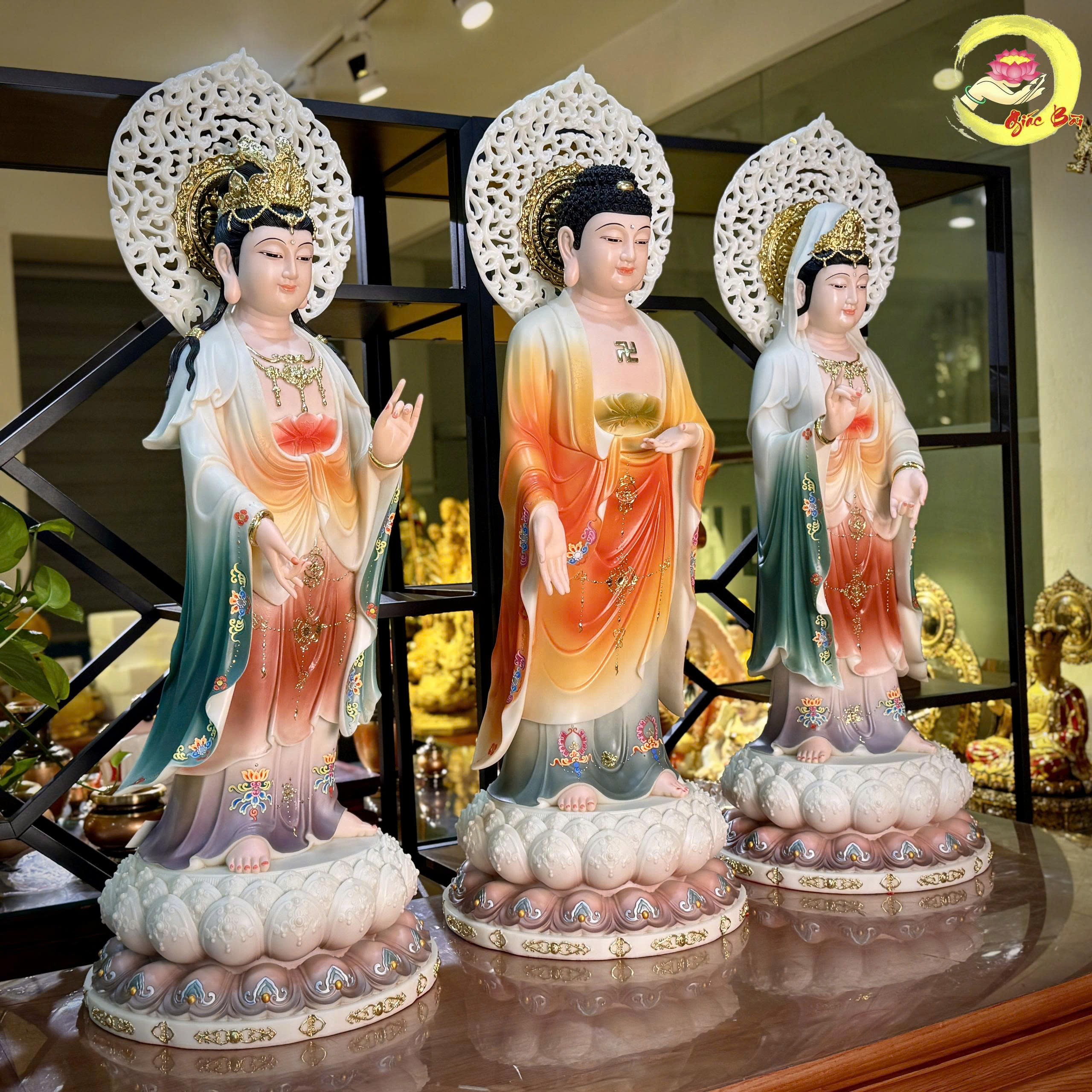 Bộ Tượng Tây Phương Tam Thánh Đứng Bằng Bột Đá Sơn Màu - Ảnh 4